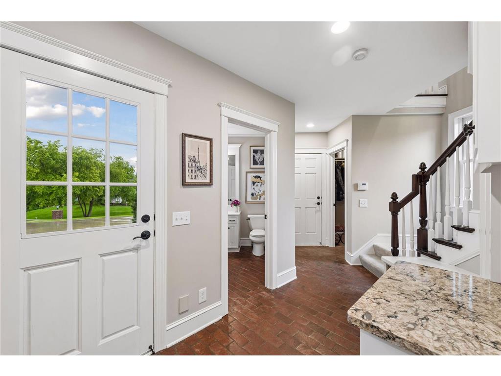18482 Bearpath Trail Eden Prairie MN 55347 - Riley 7076049 image30