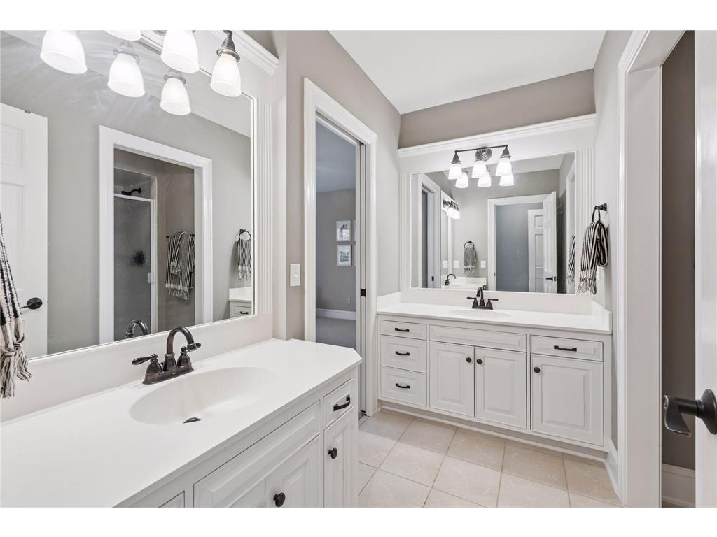 18482 Bearpath Trail Eden Prairie MN 55347 - Riley 7076049 image44