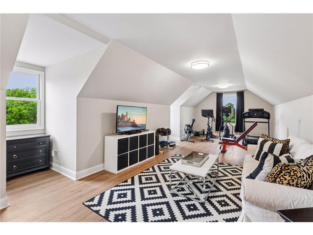 18482 Bearpath Trail Eden Prairie MN 55347 - Riley 7076049 image51