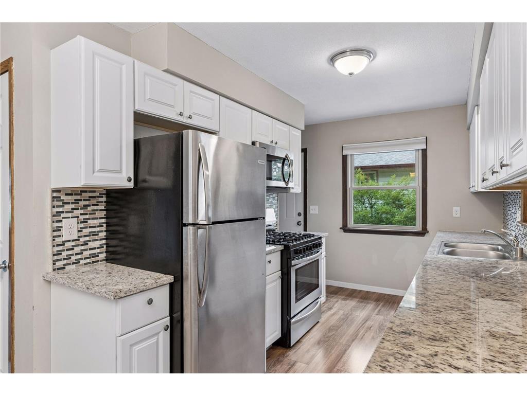 1849 Barry Drive Newport MN 55055 7102220 image2