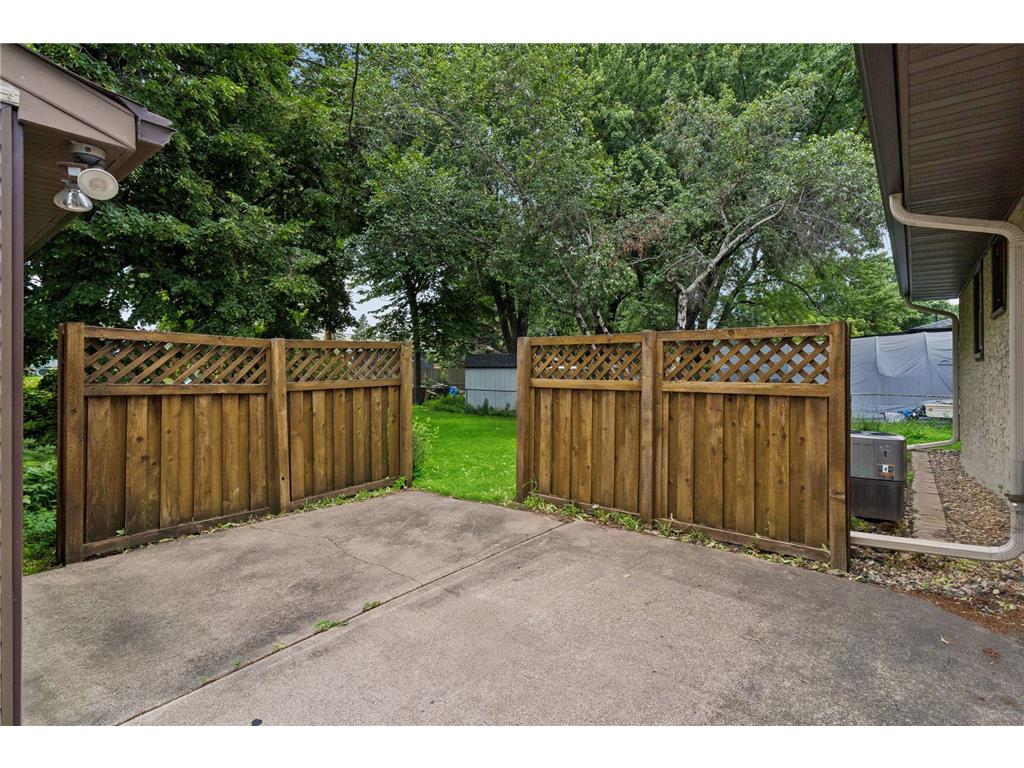 1849 Barry Drive Newport MN 55055 7102220 image25