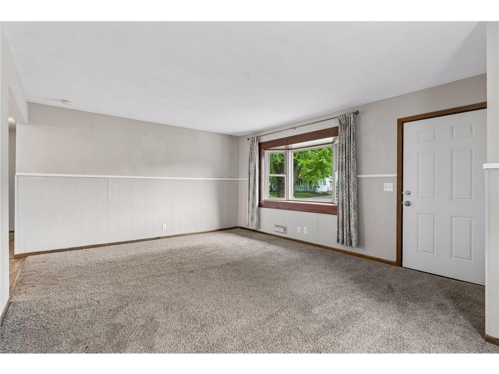 1849 Barry Drive Newport MN 55055 7102220 image8