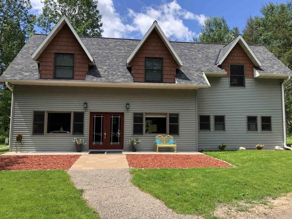 18494 County 40 Park Rapids Mn 56470 Mls 5566452 Edina Realty