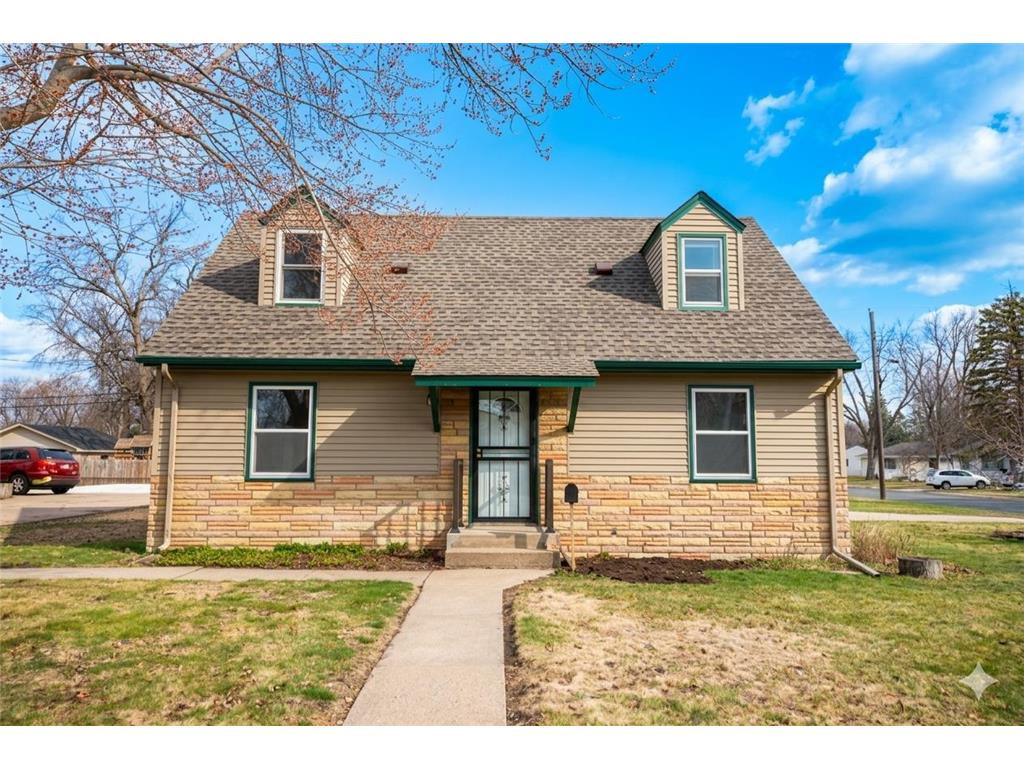 185 49th Avenue NE Fridley MN 55421 7066475 image1