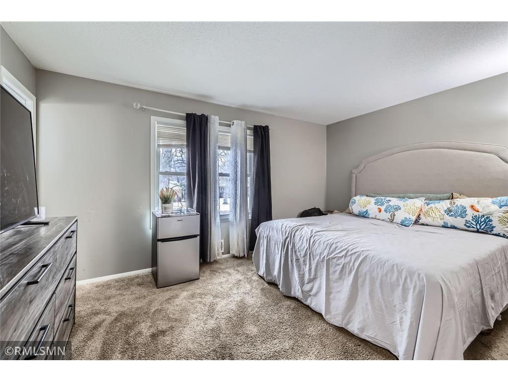 185 Craigbrook Way NE Fridley MN 55432 6650210 image6