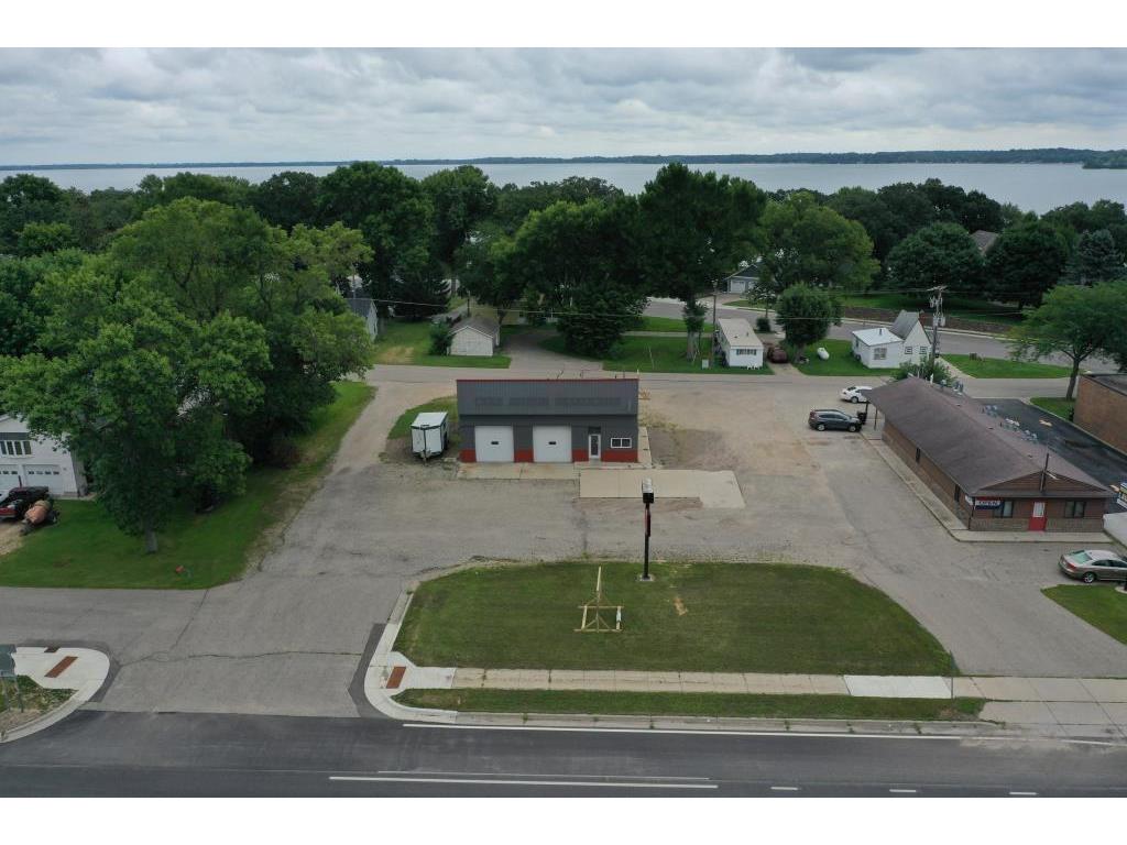 185 Highway 23 NE Spicer MN 56288 6445305 image1
