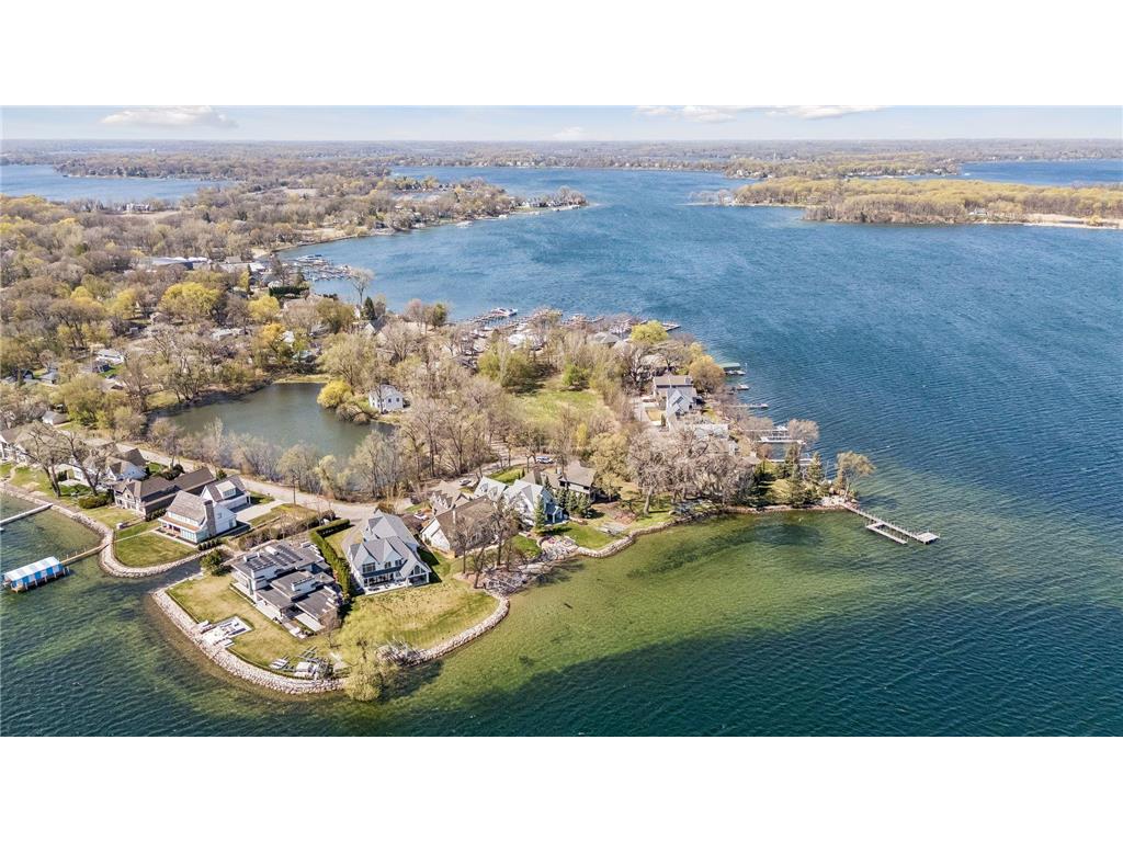185 Lakeview Avenue Tonka Bay MN 55331 7037391 image4