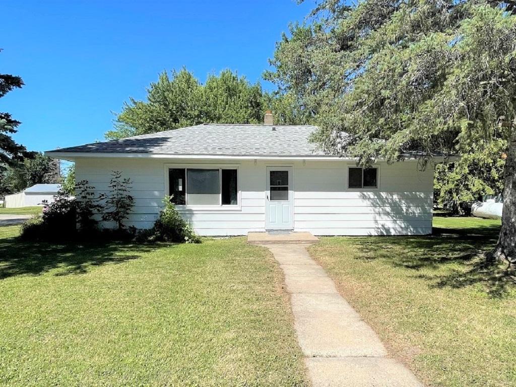 185 Pleasant Avenue SE, Akeley, MN 56433 MLS 6247291 Edina Realty