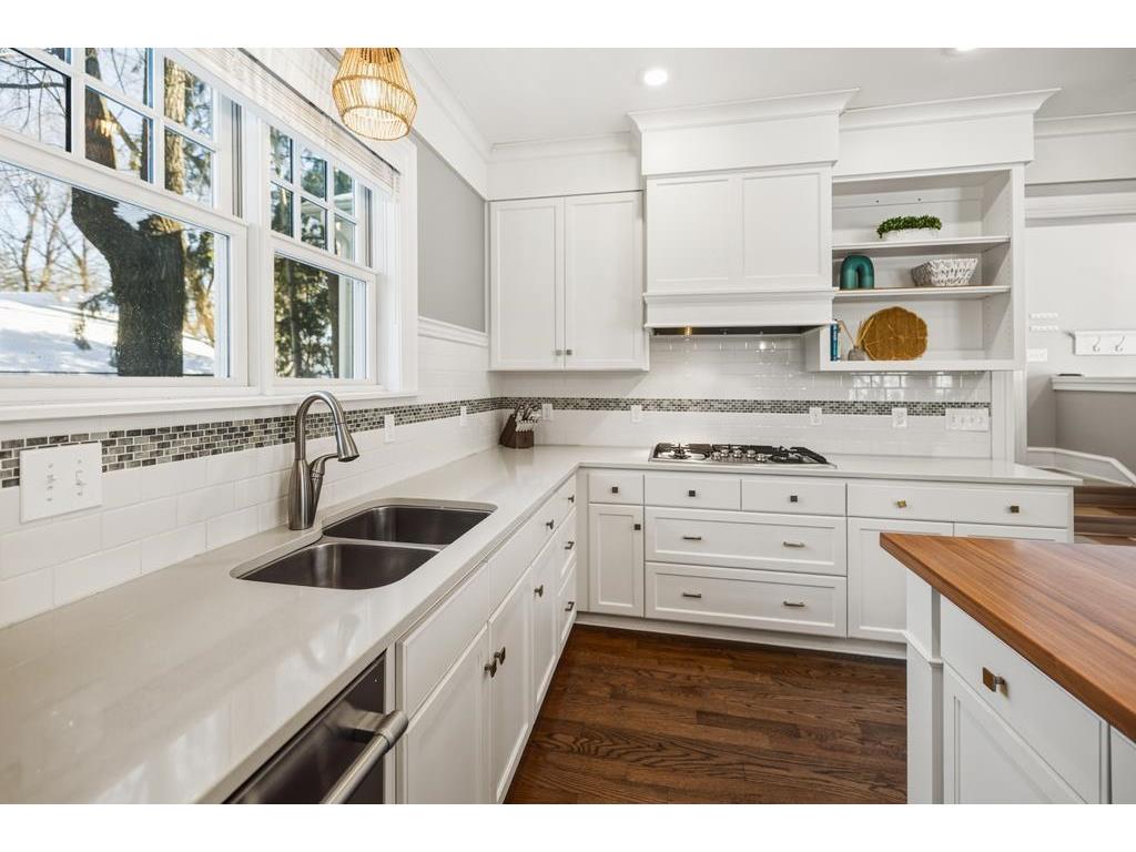 185 W Lake Street Excelsior MN 55331 - Lake Minnetonka 7012272 image15