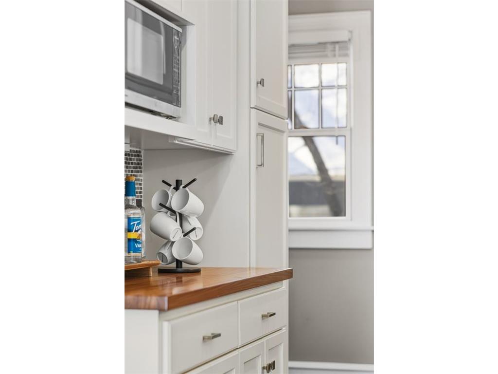 185 W Lake Street Excelsior MN 55331 - Lake Minnetonka 7012272 image23