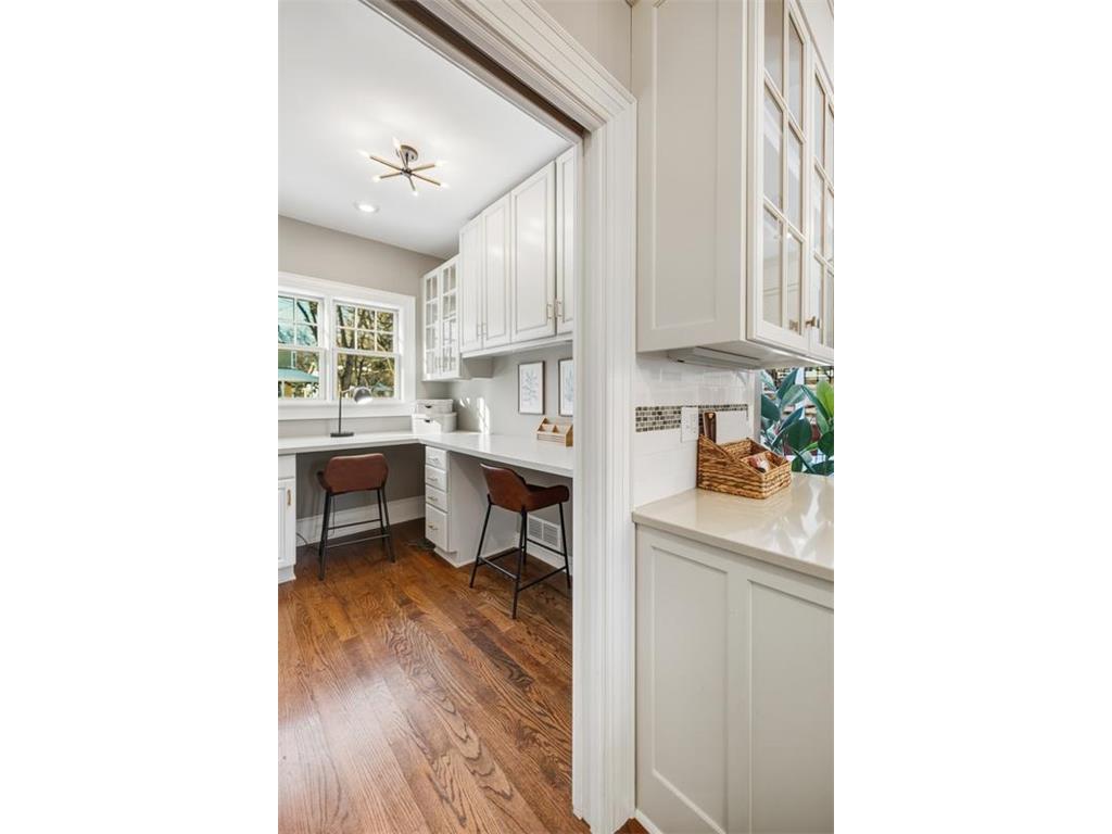 185 W Lake Street Excelsior MN 55331 - Lake Minnetonka 7012272 image35