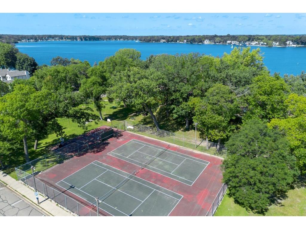 185 W Lake Street Excelsior MN 55331 - Lake Minnetonka 7012272 image79