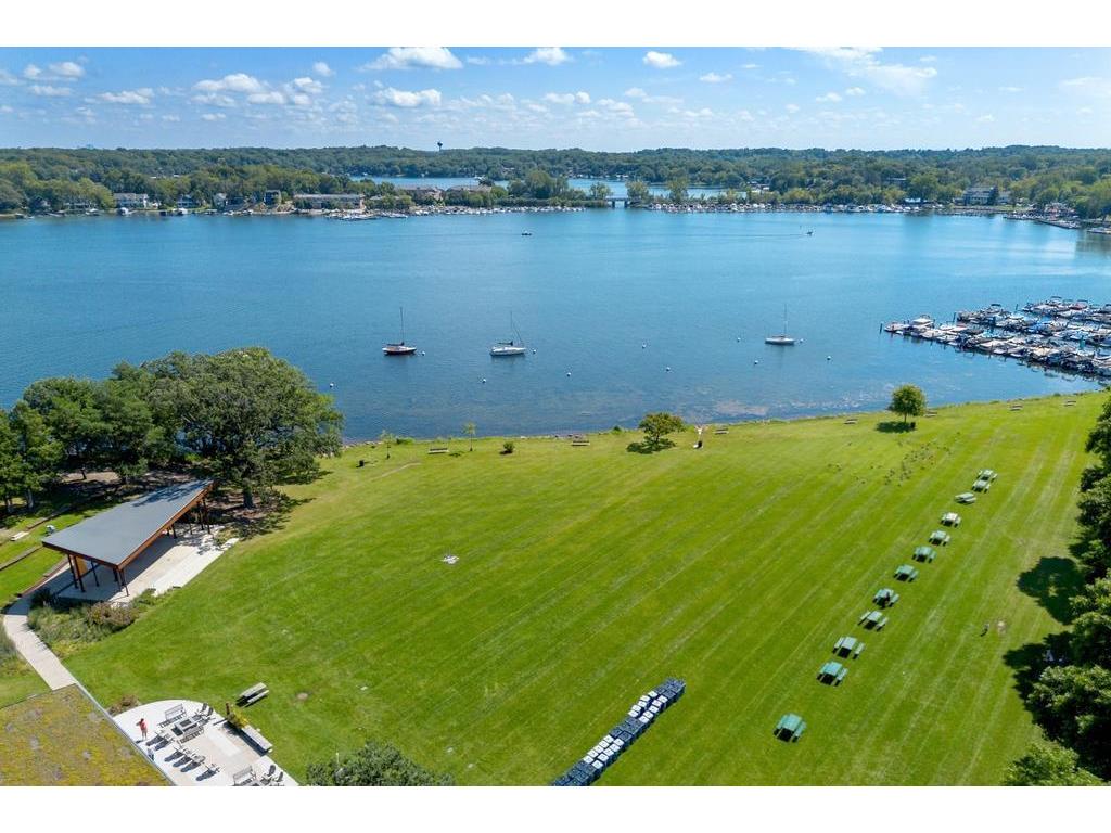 185 W Lake Street Excelsior MN 55331 - Lake Minnetonka 7012272 image81