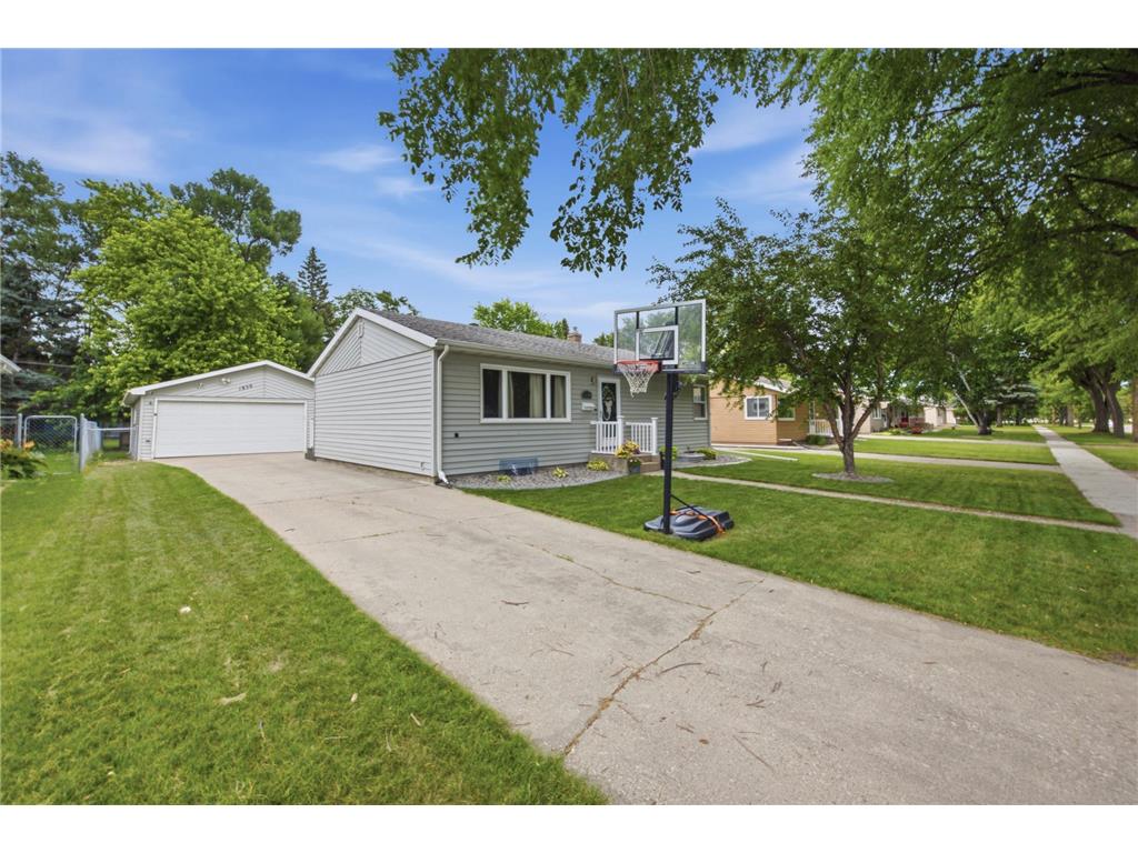 1850 16th Street S Fargo ND 58103 7105995 image2