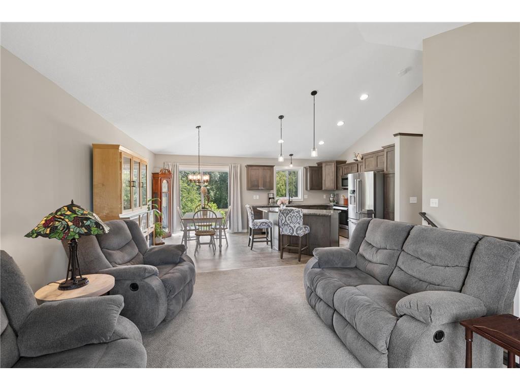 1850 357th Avenue NE Cambridge MN 55008 7085044 image14