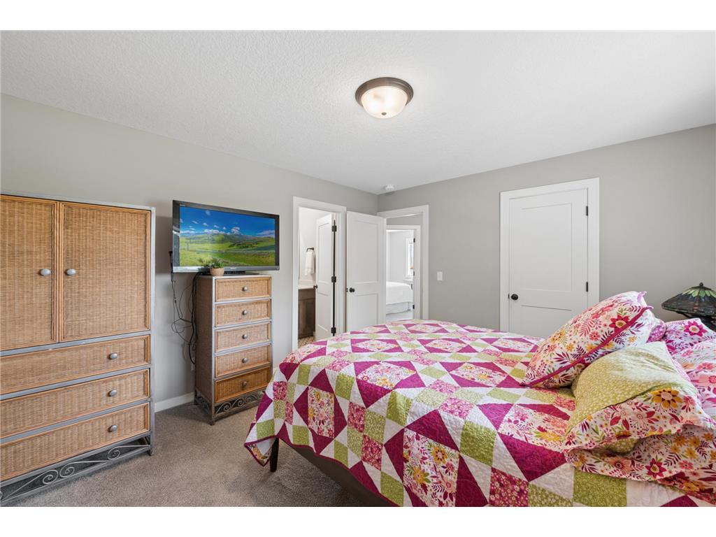1850 357th Avenue NE Cambridge MN 55008 7085044 image24