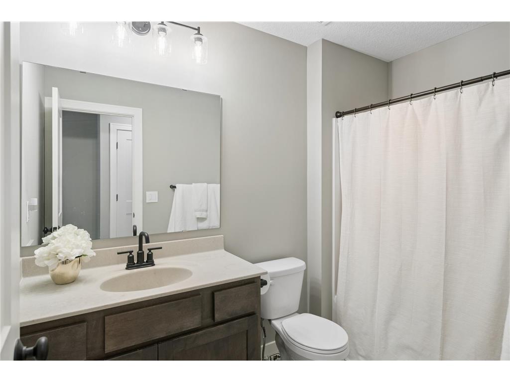 1850 357th Avenue NE Cambridge MN 55008 7085044 image26