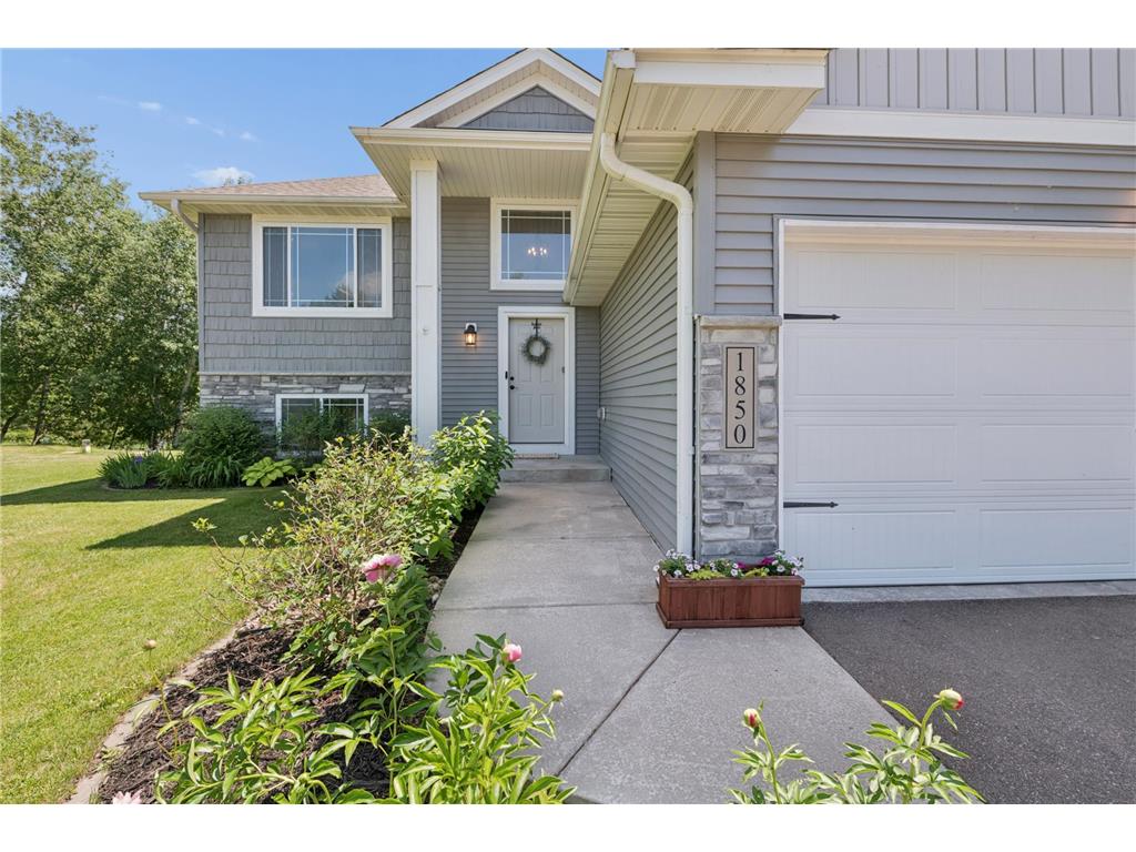 1850 357th Avenue NE Cambridge MN 55008 7085044 image4