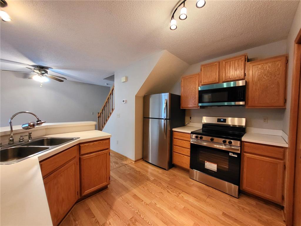 1850 Donegal Drive #4 Woodbury MN 55125 7056826 image4