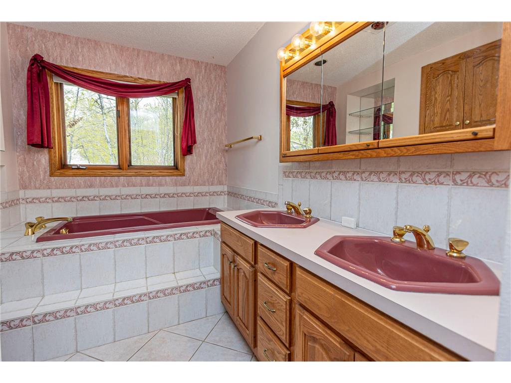 1850 Petes Point Lane SW Alexandria MN 56308 - Lobster Lake 7073206 image25