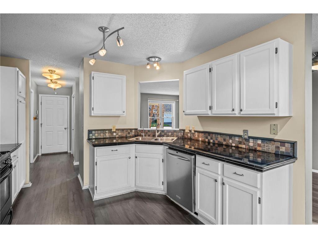 18502 Apple Tree Court Minnetonka MN 55345 7069433 image10