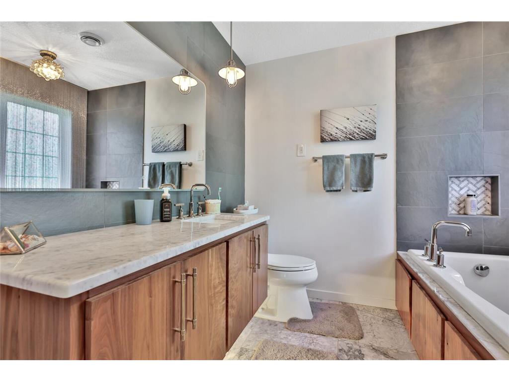 1851 Pioneer Lane Centerville MN 55038 7090597 image18