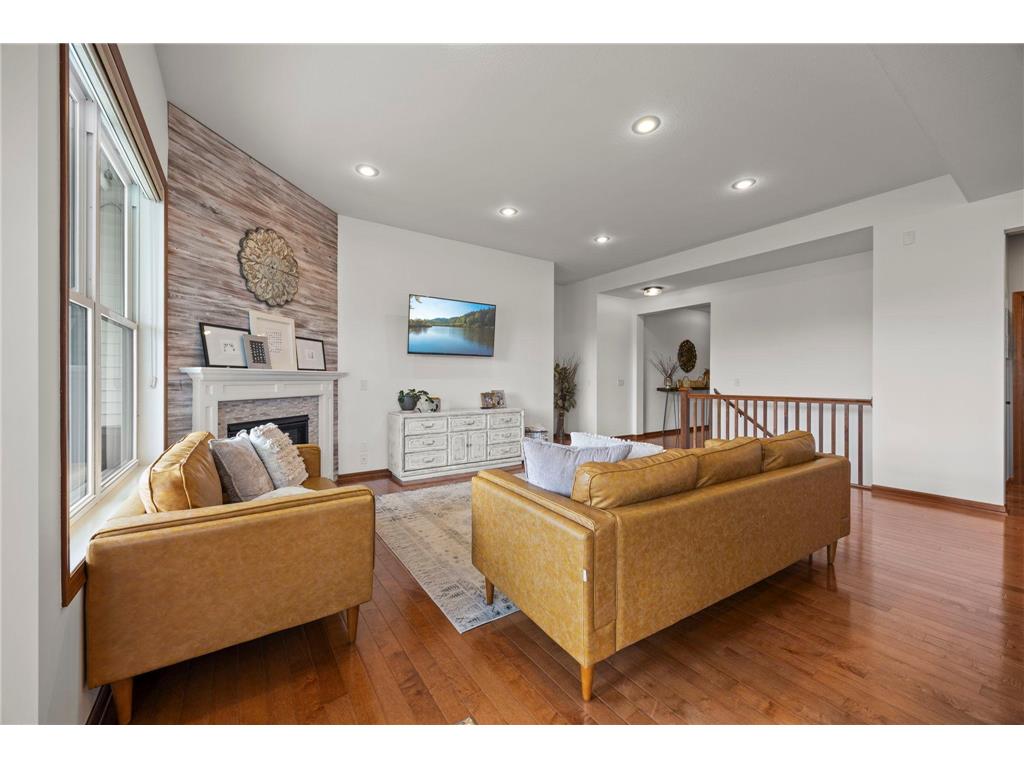 1851 Spring Creek Drive Carver MN 55315 7063493 image10