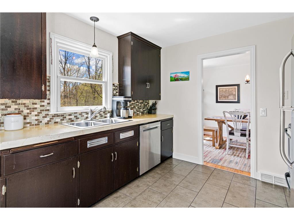 18511 Delton Avenue Minnetonka MN 55345 7034899 image3
