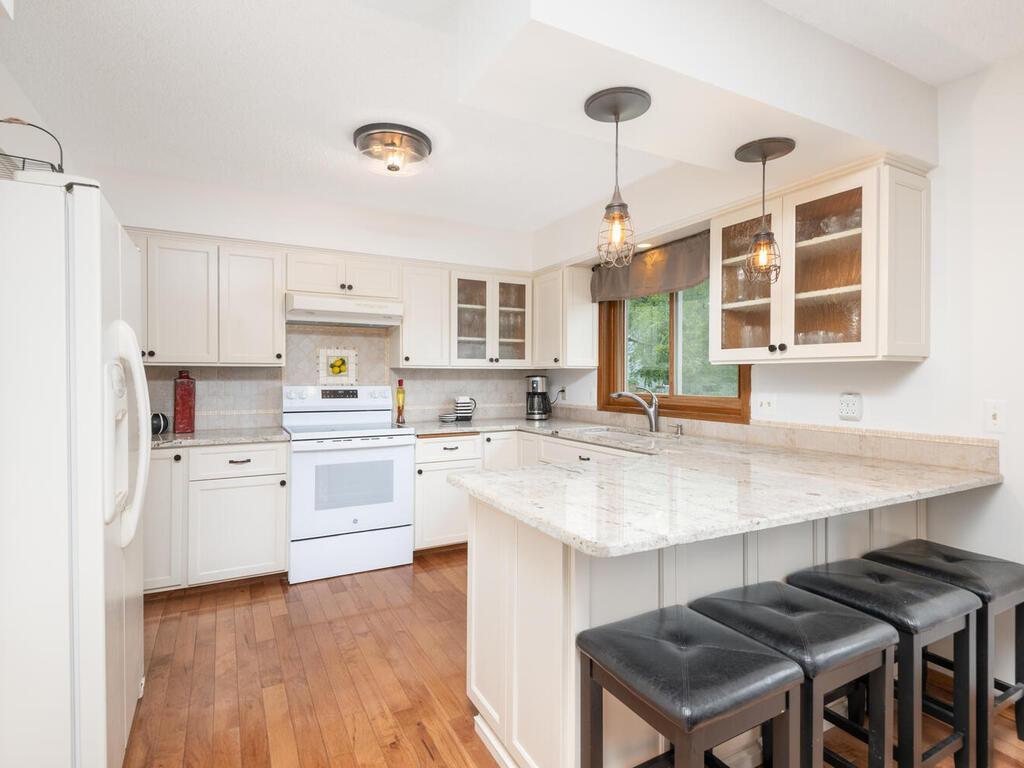 18511 Maple Leaf Drive Eden Prairie MN 55346 7094212 image15