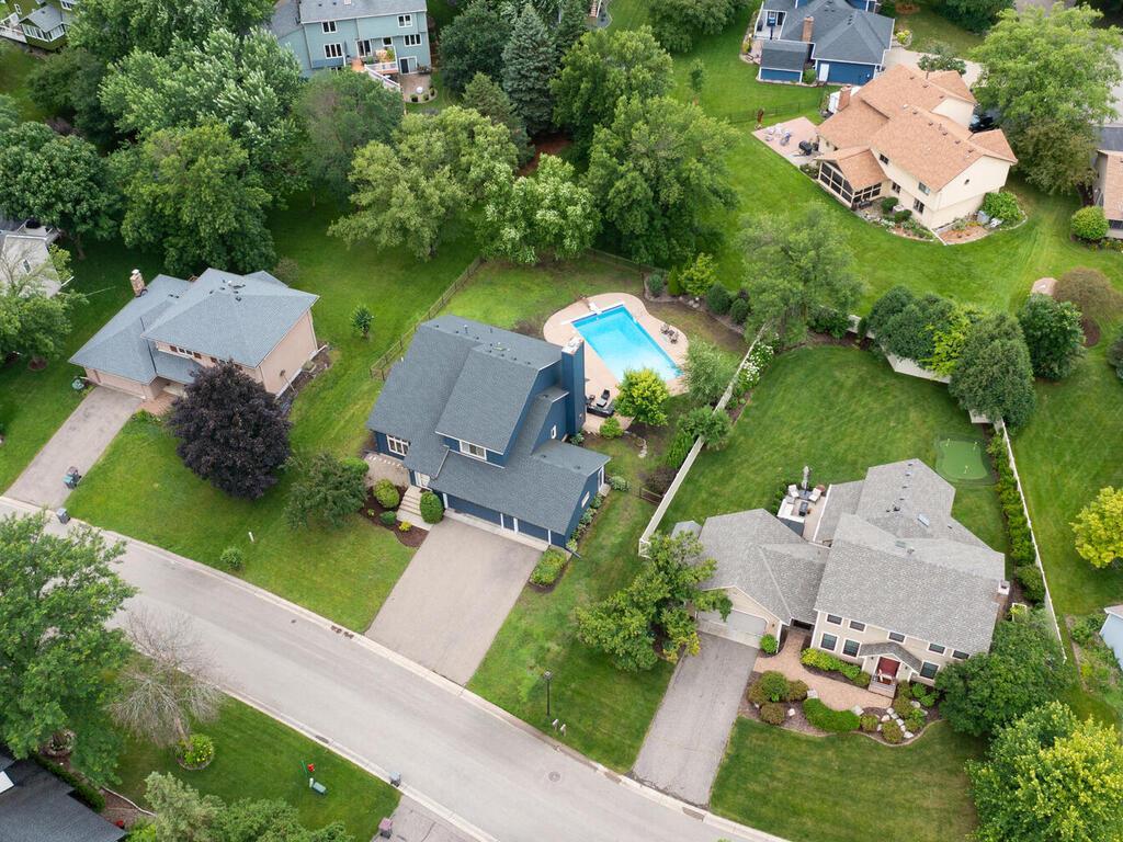 18511 Maple Leaf Drive Eden Prairie MN 55346 7094212 image2