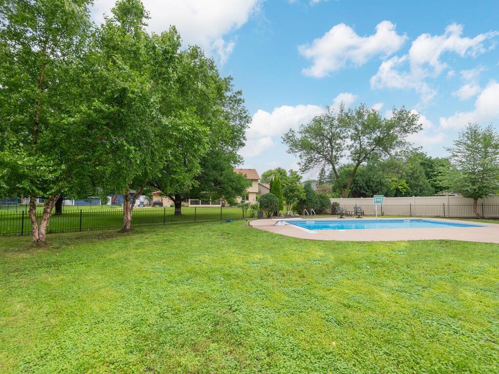 18511 Maple Leaf Drive Eden Prairie MN 55346 7094212 image29