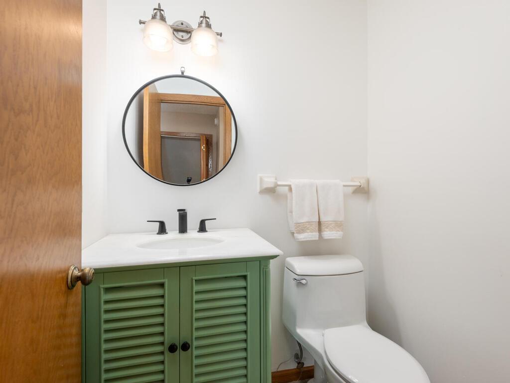 18511 Maple Leaf Drive Eden Prairie MN 55346 7094212 image35