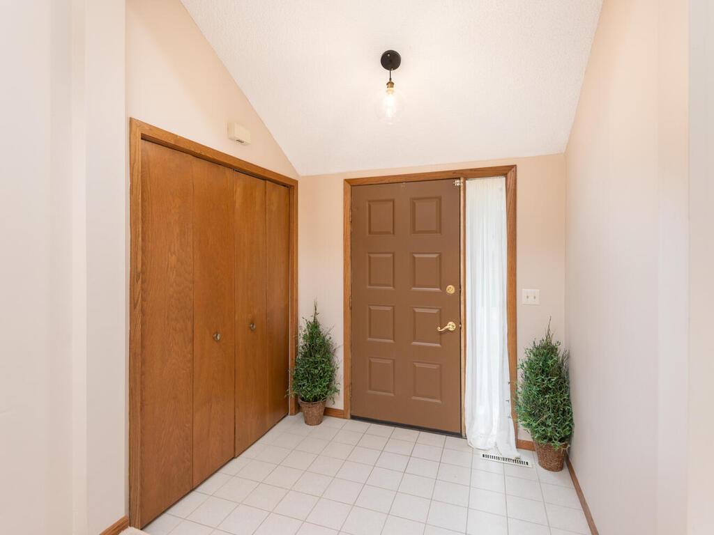 18511 Maple Leaf Drive Eden Prairie MN 55346 7094212 image9