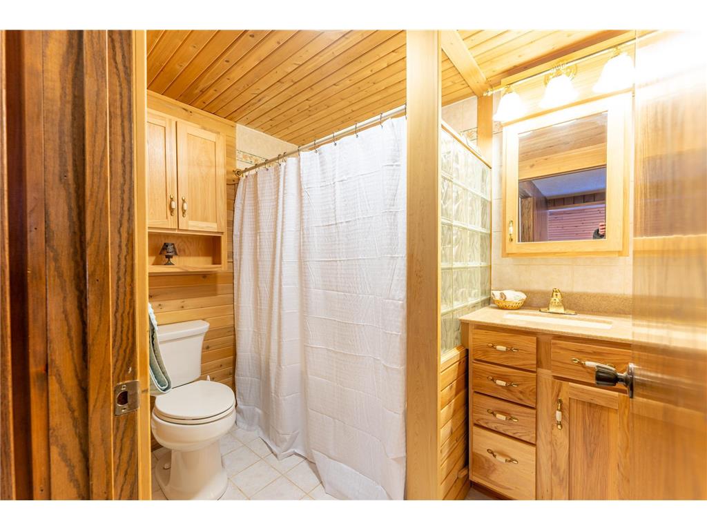 1852 Grant McMahan Boulevard Ely MN 55731 - Shagawa Lake 7039929 image28