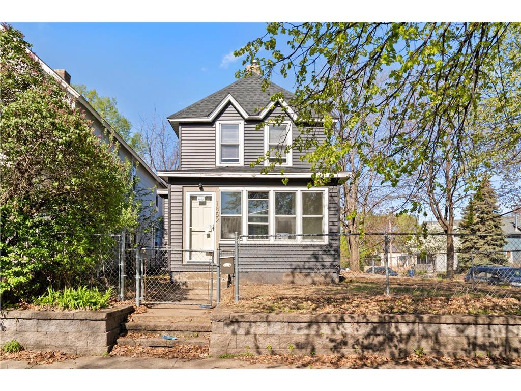 1852 Quincy Street NE Minneapolis MN 55418 6762720 image1