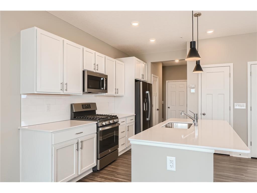 1852 Tyrone Drive Shakopee MN 55379 6358299 image1