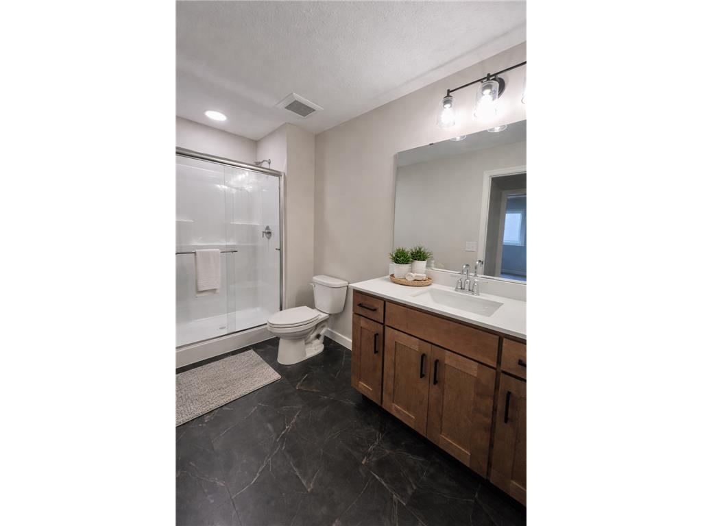 18520 Ixonia Avenue Lakeville MN 55044 7004331 image18
