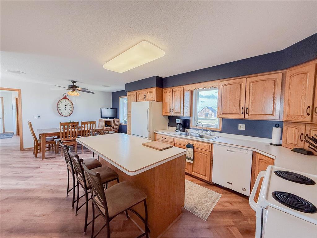 18522 15th Street SW Roseland Twp MN 56216 7039864 image24