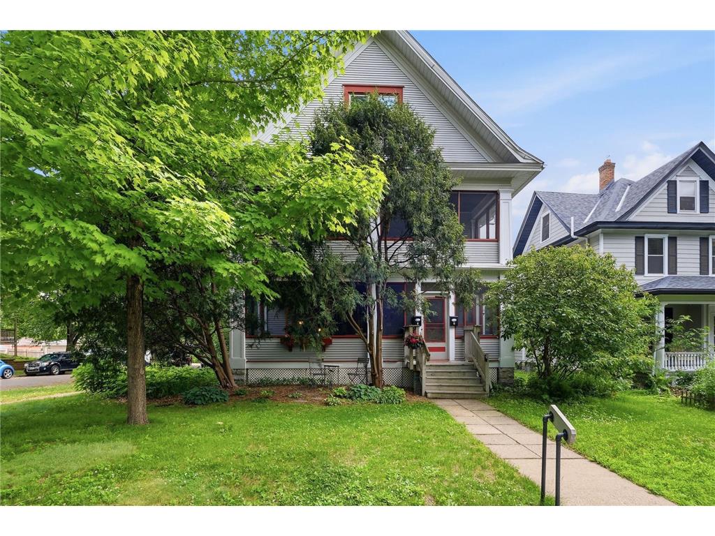 1854 Laurel Avenue Saint Paul MN 55104 7077424 image16