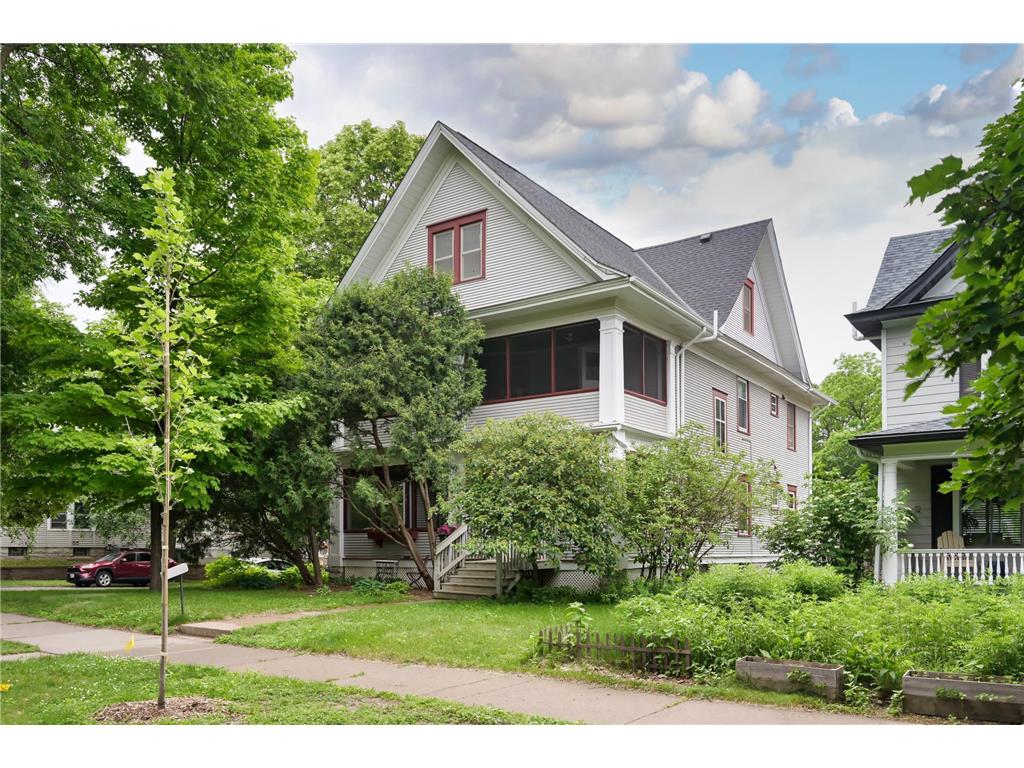 1854 Laurel Avenue Saint Paul MN 55104 7077424 image2