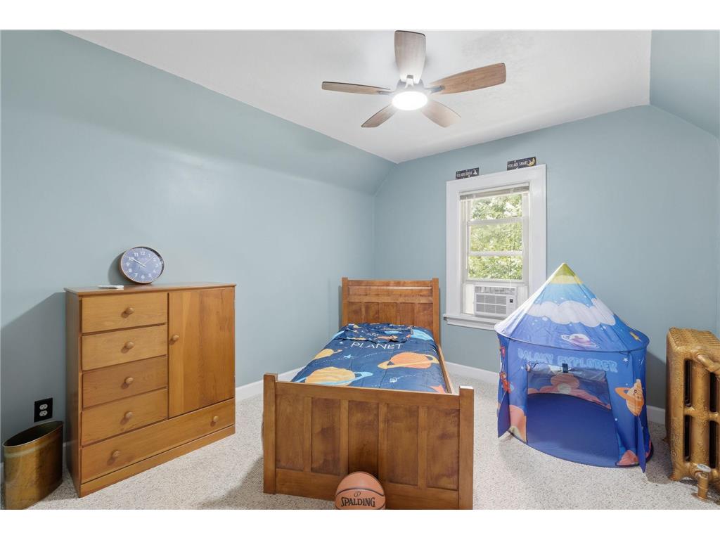 1854 Laurel Avenue Saint Paul MN 55104 7077424 image32