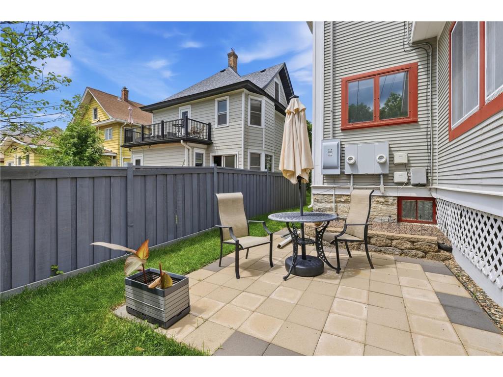 1854 Laurel Avenue Saint Paul MN 55104 7077424 image55