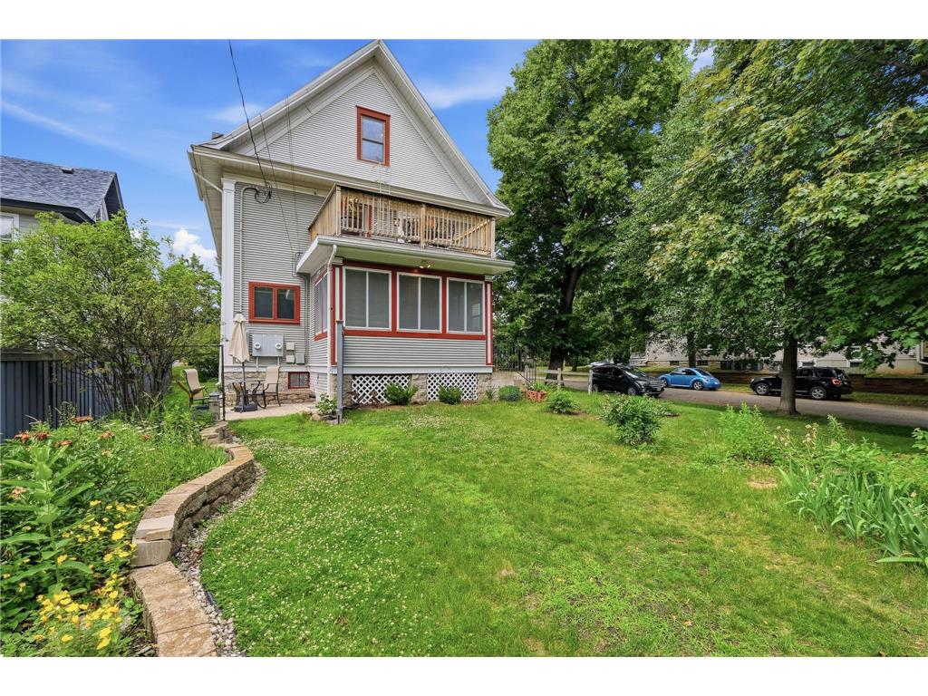 1854 Laurel Avenue Saint Paul MN 55104 7077424 image59