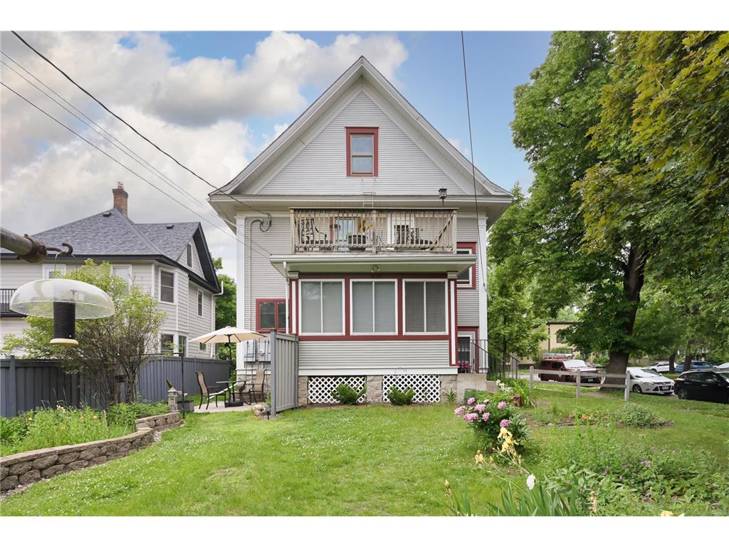 1854 Laurel Avenue Saint Paul MN 55104 7077424 image8