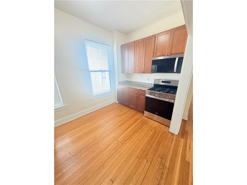 1854 Roblyn Avenue Saint Paul MN 55104 7052630 image11