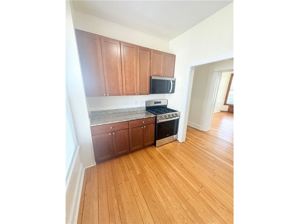 1854 Roblyn Avenue Saint Paul MN 55104 7052630 image12