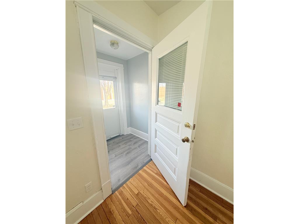 1854 Roblyn Avenue Saint Paul MN 55104 7052630 image22