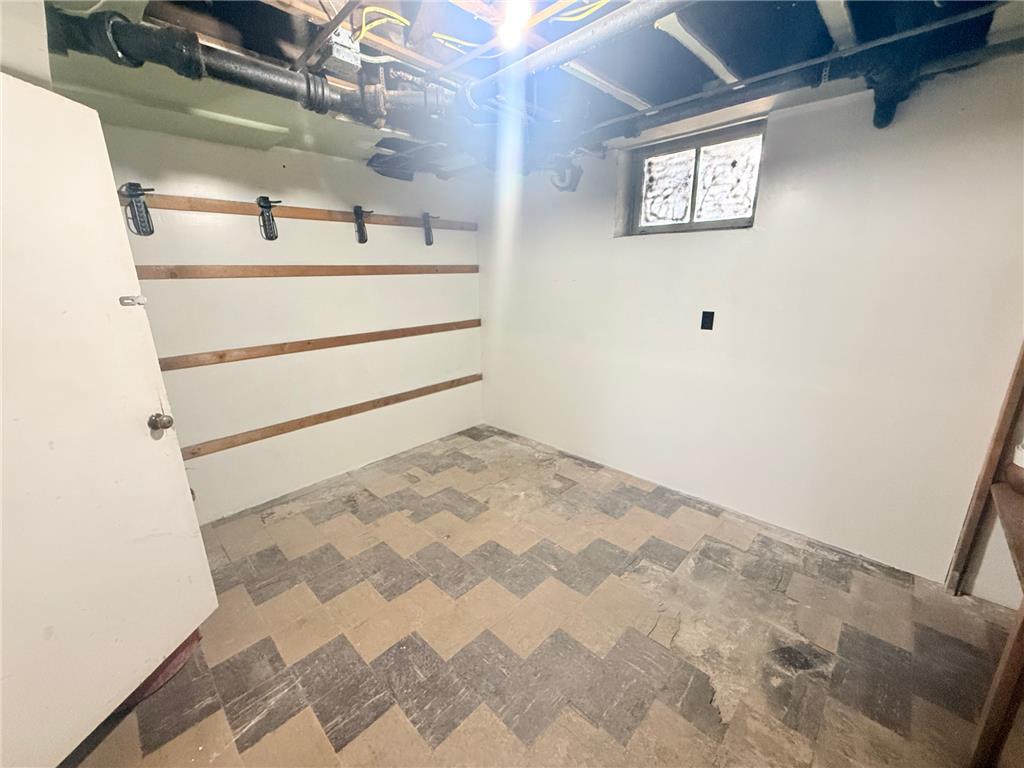 1854 Roblyn Avenue Saint Paul MN 55104 7052630 image37