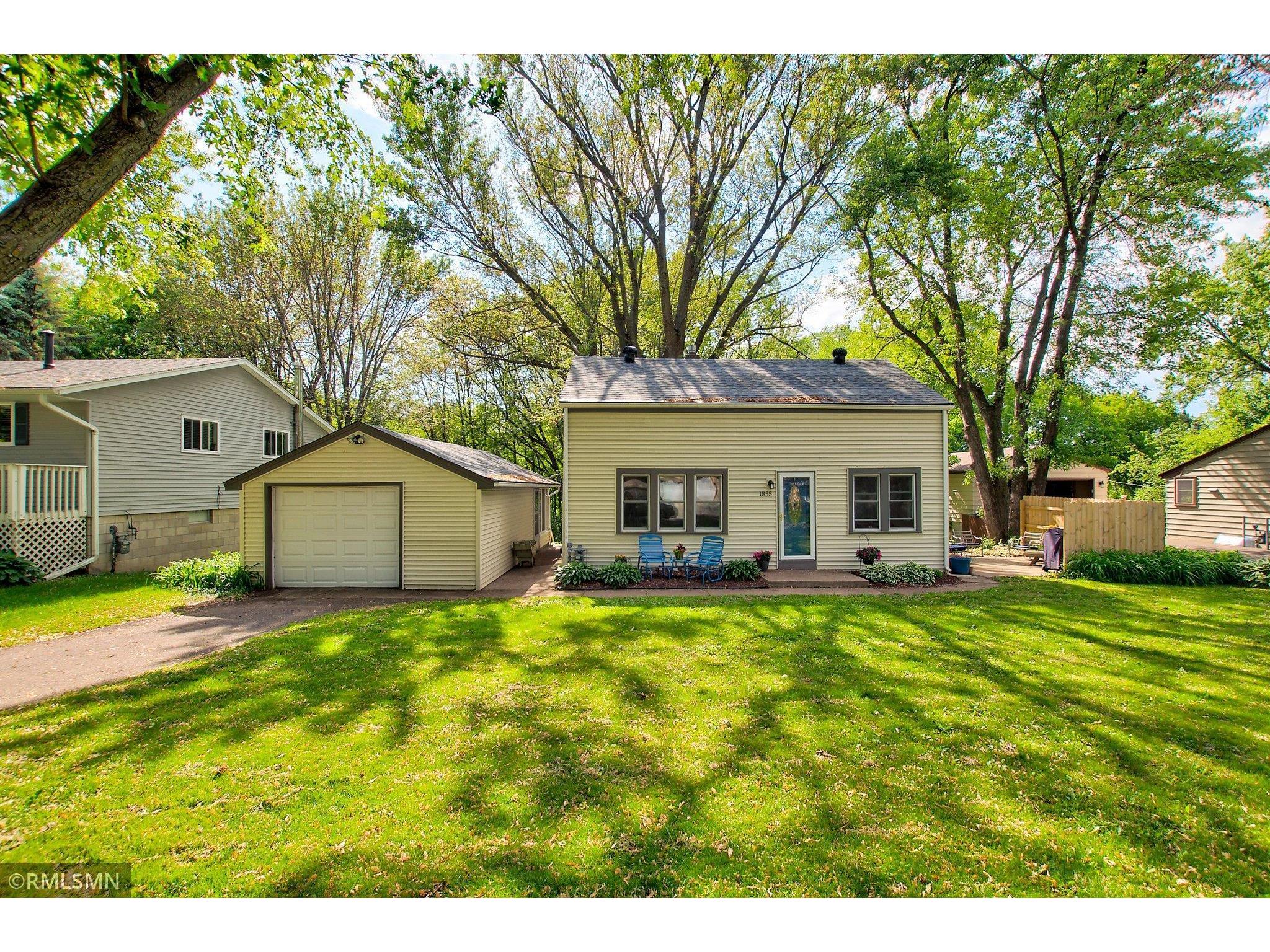 1855 Myrtle Street, Maplewood, MN 55109 MLS 5763939 Edina Realty