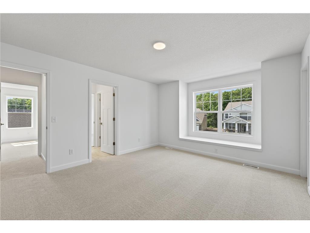 1855 Royal Boulevard N Lake Elmo MN 55042 7086127 image16